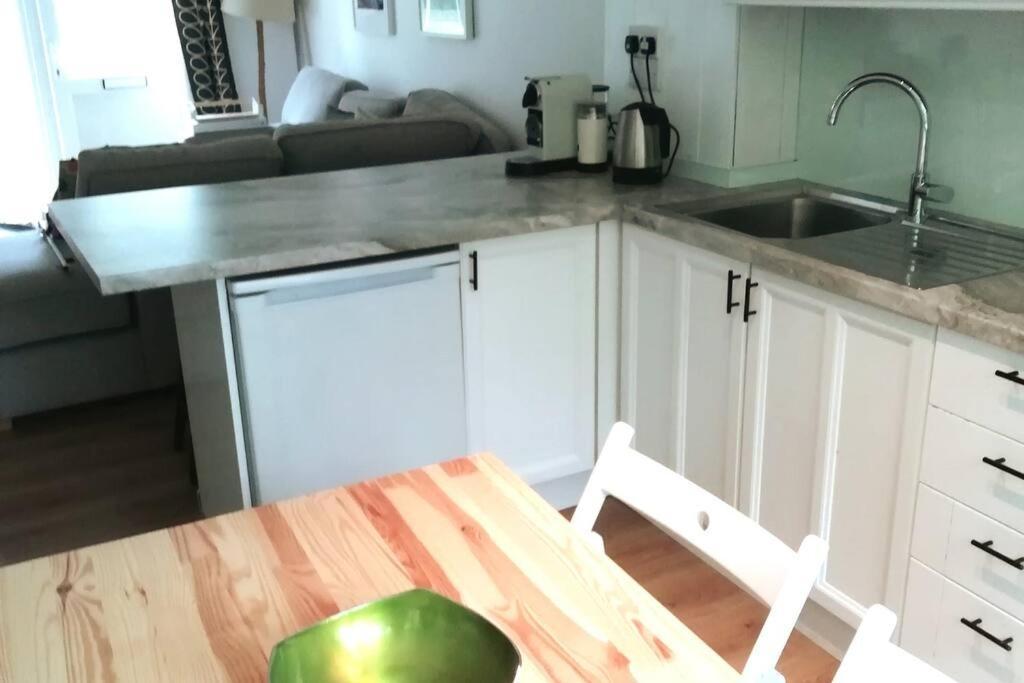 Cornwall Family Friendly Villa With Free Use Of Pool, Soft Play, Mini Golf, Tennis, Gym, Fitness Classes, Sauna And Ice Baths Newquay (Cornwall) Luaran gambar
