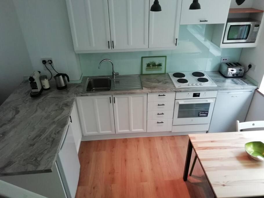 Cornwall Family Friendly Villa With Free Use Of Pool, Soft Play, Mini Golf, Tennis, Gym, Fitness Classes, Sauna And Ice Baths Newquay (Cornwall) Luaran gambar