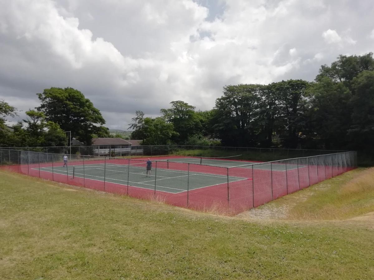 Cornwall Family Friendly Villa With Free Use Of Pool, Soft Play, Mini Golf, Tennis, Gym, Fitness Classes, Sauna And Ice Baths Newquay (Cornwall) Luaran gambar