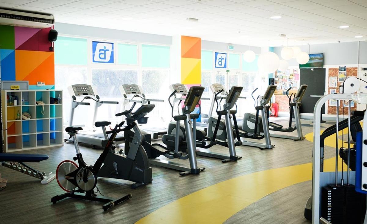 Cornwall Family Friendly Villa With Free Use Of Pool, Soft Play, Mini Golf, Tennis, Gym, Fitness Classes, Sauna And Ice Baths Newquay (Cornwall) Luaran gambar
